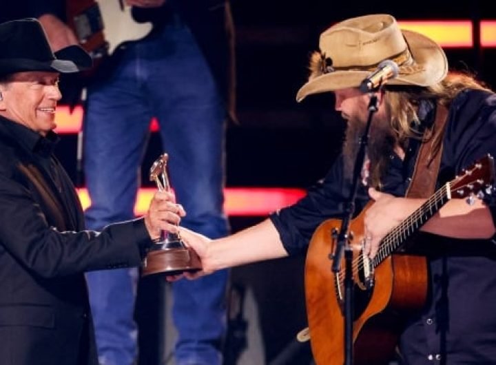 Chris Stapleton, Lainey Wilson, Morgan Wallen big winners as CMAs mix new, established artists