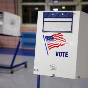 Fake Bomb Threats Linked To Russia Briefly Close Polling Locations In Swing State Georgia