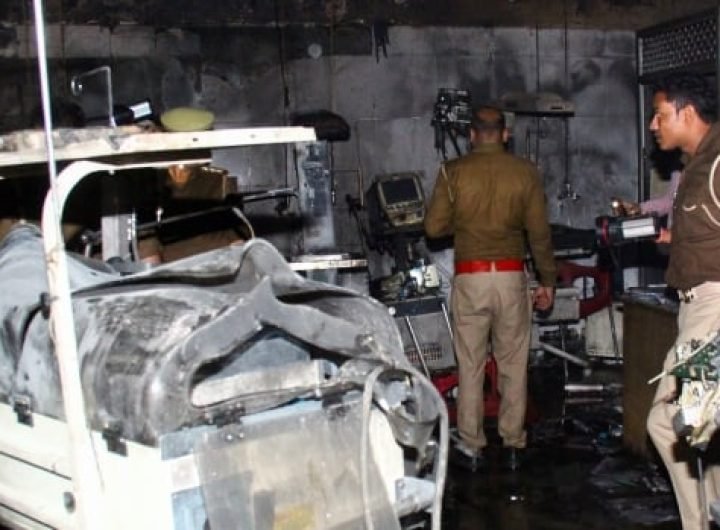 Fire kills 10 newborns in intensive care unit in northern India