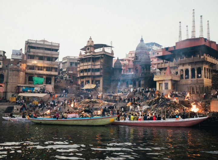 Indian man awakes on funeral pyre