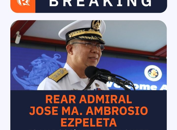 JUST IN: President Ferdinand Marcos Jr. names Rear Admiral Jose Ma. Ambrosio Ezpeleta as the new chief of the Philippine Navy during a change-of-comma