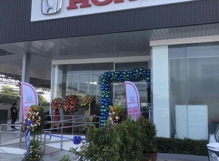 LOOK: ACMobility, the largest dealer network for Honda Cars Philippines, Inc., inaugurates its state-of-the-art facility, Honda Cars Bacoor, in Cavite