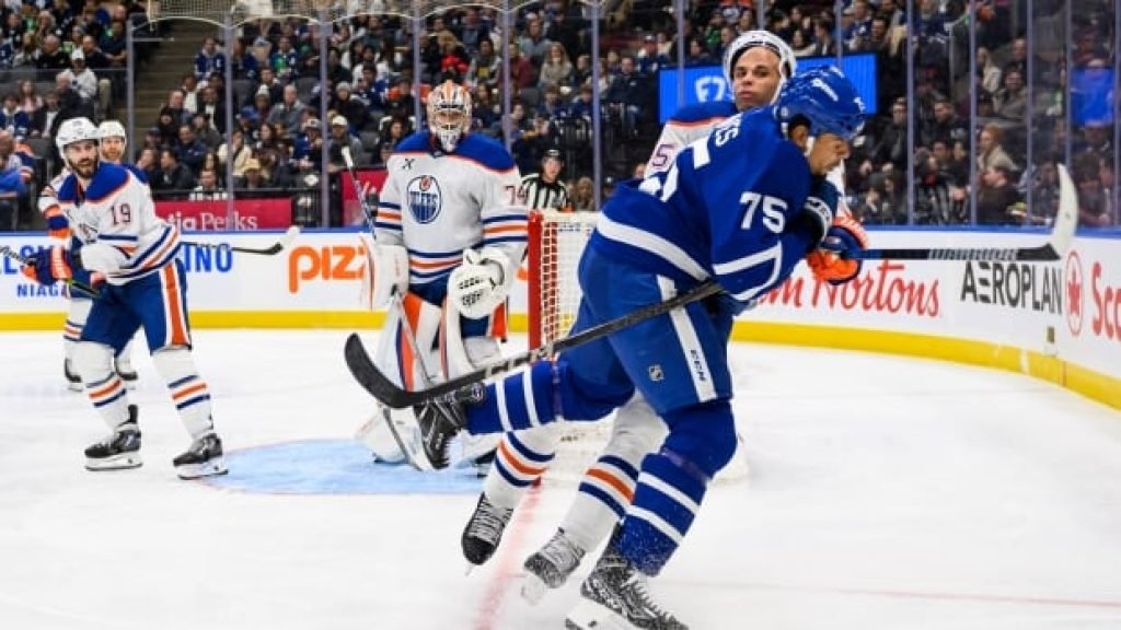 Maple Leafs' Reaves to have hearing following illegal check to the head of Oilers' Nurse