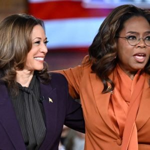 Oprah Winfrey Wasn't Paid To Endorse Kamala Harris