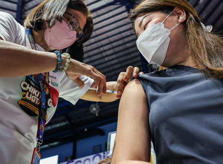 Over a thousand medical workers in Negros Occidental await overdue health emergency allowances, while investigations into missing funds complicate the