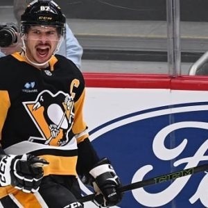 Penguins star Sidney Crosby scores 600th NHL goal