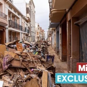 Rescuers continue frantic hunt for 89 still missing in wake of Spanish floods