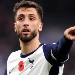 Tottenham Hotspur's Rodrigo Bentancur during the Premier League match at Tottenham Hotspur Stadium, London. Picture date: Sunday November 3, 2024.