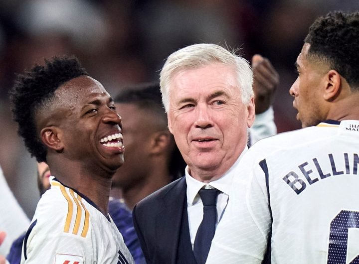 Carlo Ancelotti head Coach of Real Madrid CF celebrates victory with players after the game the LaLiga EA Sports match between Real Madrid CF and FC Barcelona at Estadio Santiago Bernabeu on April 21, 2024 in Madrid, Spain