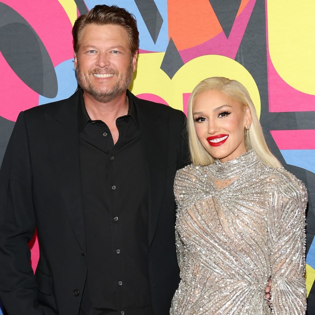 See Blake Shelton & Gwen Stefani's NFL Outing With Kids Zuma & Apollo