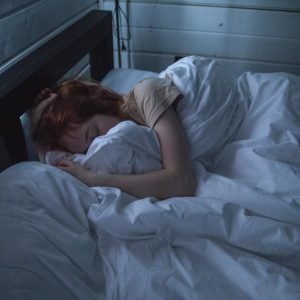 Study finds 46 extra minutes of sleep boosts gratitude and resilience