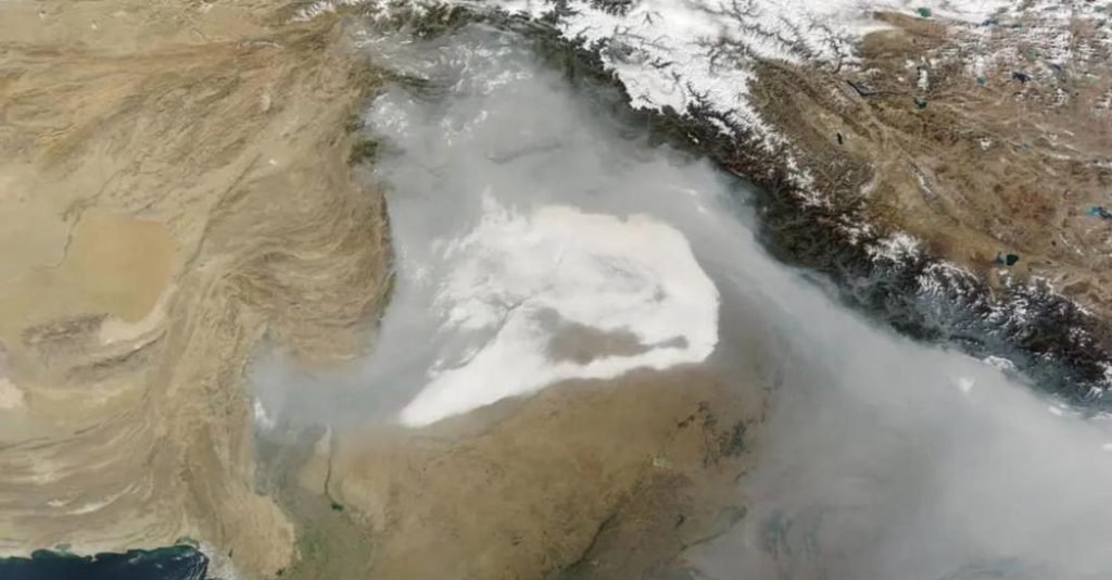 The BBC reports that a massive smog cloud blanketing South Asia is now so vast it can be seen from space, according to recent satellite imagery releas