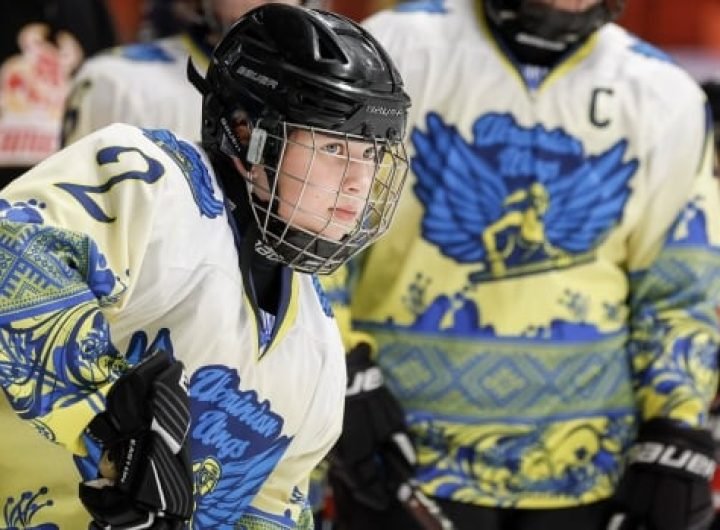 Ukrainian girls team finds hockey haven at Wickenheiser festival in Calgary