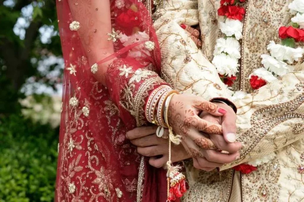 'I flew to India for my wedding - but the venue didn't exist and my bride disappeared'