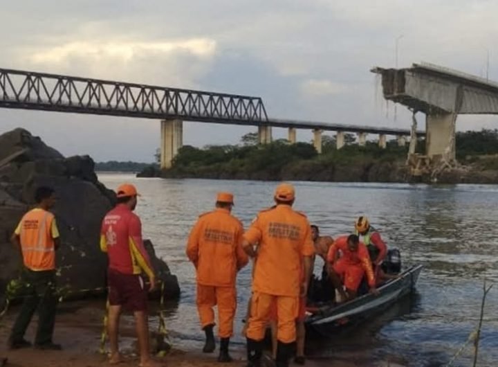 A search operation for a dozen people missing after a d*adly bridge c*llapse in Brazil was being complicated by the possible presence of acid in the w