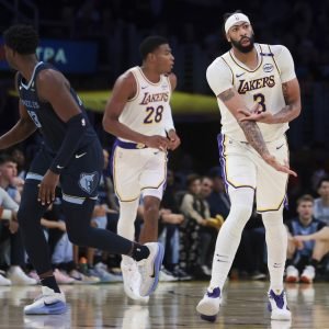 Anthony Davis Lakers beat Grizzlies NBA