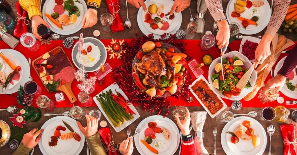 As the holiday season brings festive meals and family gatherings, the United Nations Children's Fund (UNICEF) urged parents to promote healthier habit