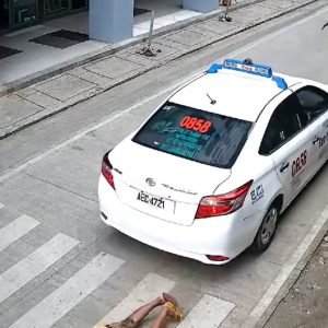 Cabbie nabbed after hitting 87-year-old pedestrian