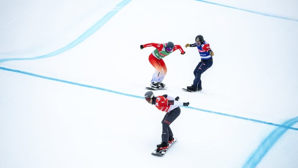 Canada's Eliot Grondin makes the big final to open World Cup snowboard cross season