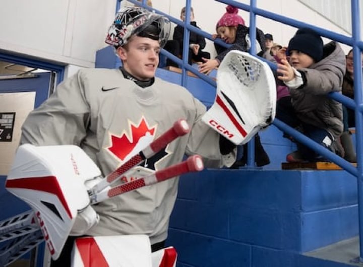 Canadian world junior goalie Carter George uses music to drown out pressure