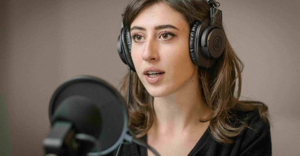 Cecilia Sala, 29, who works for the newspaper Il Foglio and the podcast company Chora Media, is detained in Tehran on December 19, according to the It