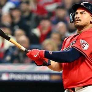 Diamondbacks acquire Canadian 1st baseman Josh Naylor from Guardians