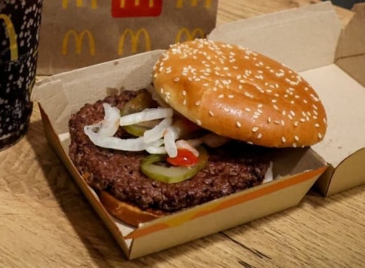 E. coli outbreak investigation tied to onions in McDonald's Quarter Pounders closes in U.S.