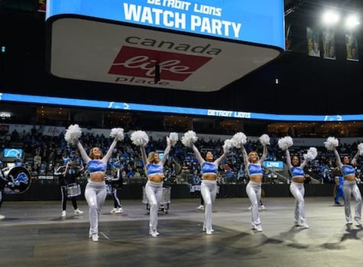 Fans cheer on as Detroit Lions host second-ever Canadian tailgate party in London