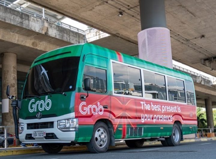 Grab Be Present Bus