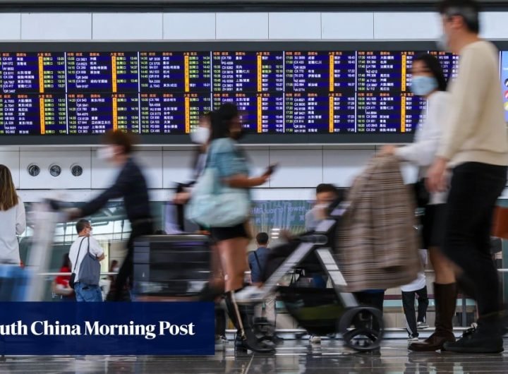 Hong Kong police arrest 2 men over thefts on planes arriving from Vietnam