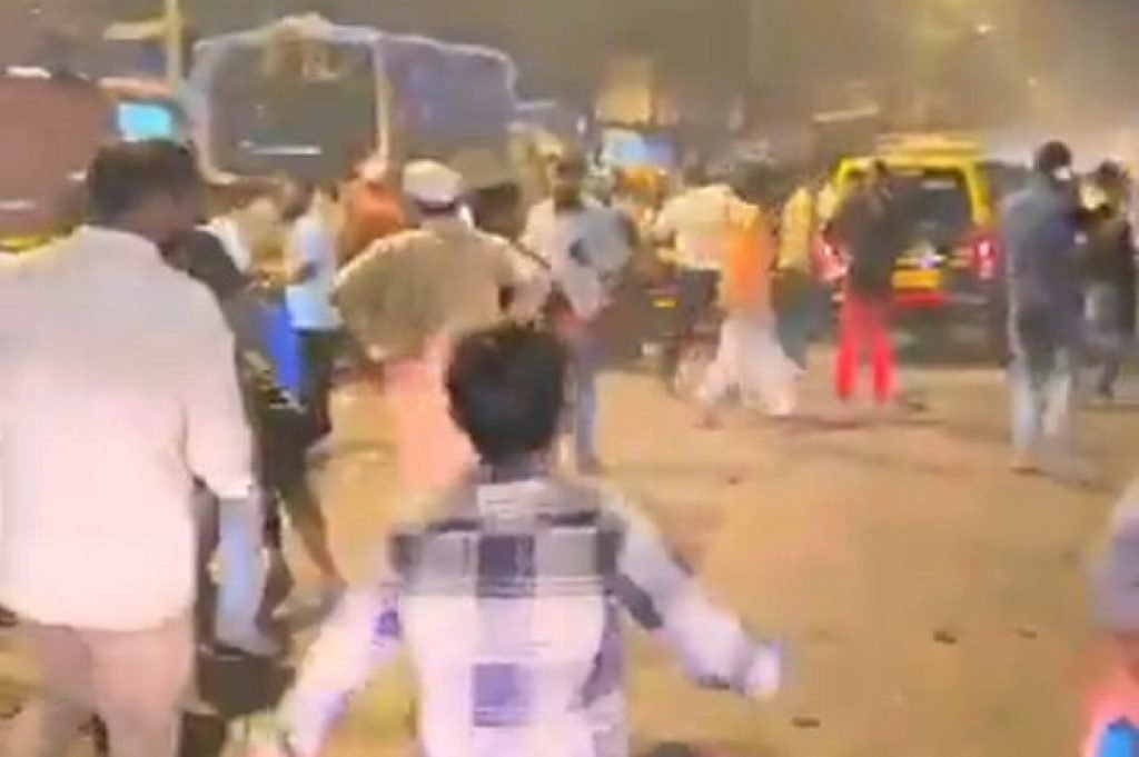 Mumbai bus loses control and ploughs through crowd leaving three dead and dozens injured