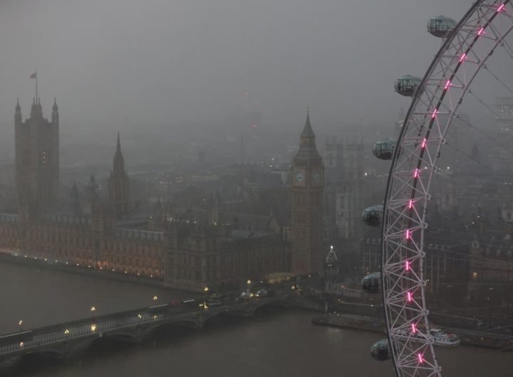 New Year’s Eve weather: Map shows how you’ll be affected as Met Office issues rain and snow warnings