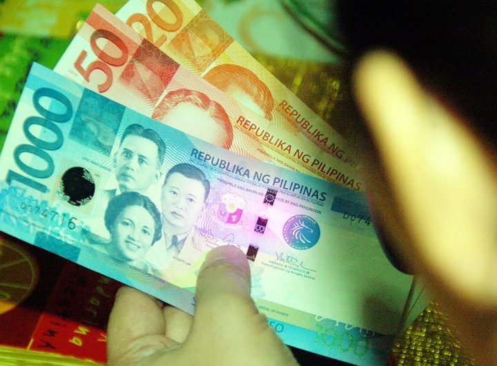 PHL stocks, peso close mixed on last trading day of 2024