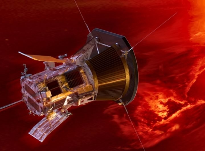 Parker Probe Survives 'Touching Sun' in Record-Breaking Flyby : ScienceAlert