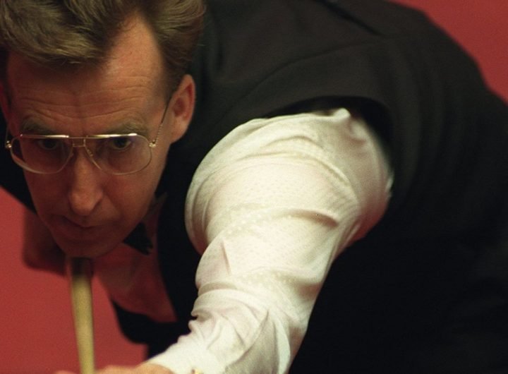 Terry Griffiths: Former world snooker champion dies after lengthy battle with dementia | Snooker News