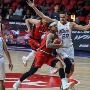 The Blackwater Bossing finally snapped its three-game losing skid after a 114-98 win over the Meralco Bolts in the Philippine Basketball Association C