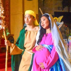 The Parish Youth Ministry, in collaboration with the Binhi Chorale Ensemble, celebrates this year's Christmas Eve with the traditional Panunuluyan at