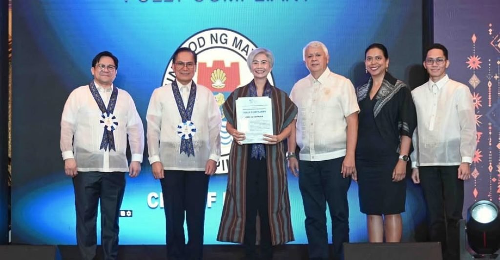 The award recognizes the city government’s full compliance with the standards and regulations set by the Philippine Disaster Risk Reduction and Manage