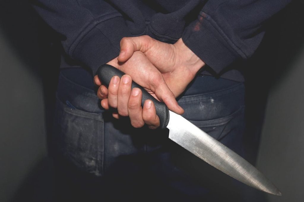 Tory-led knife crime crackdown fell short after no weapons found during searches, damning report says