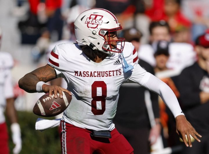 UConn vs. UMass: Box score, stats and summary feat. AJ Hairston (Week 14)