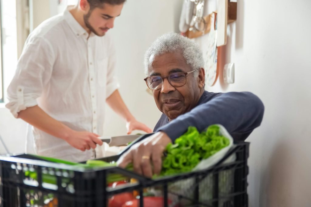 Volunteering is linked to slower aging, study finds