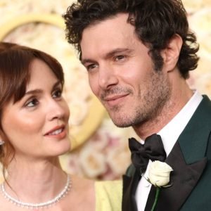 Adam Brody Leighton Meester Golden Globes Red Carpet