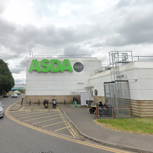 Asda ‘stabbing’: Four people injured outside supermarket in Croydon