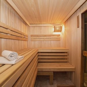 Basking too long in a sauna without adequate hydration may risk heat stroke, doctors warn