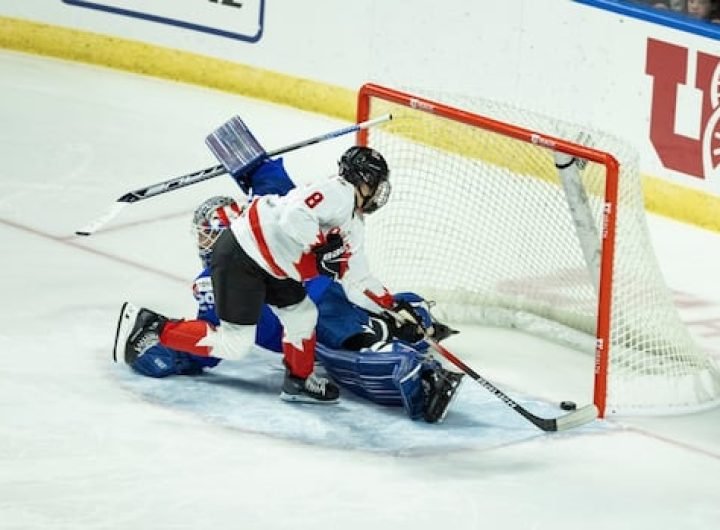 Canada gets revenge on Czechs, to battle U.S. for gold supremacy at women's U18 hockey worlds