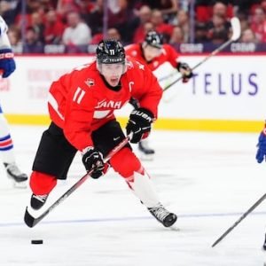 Canadian world junior captain Brayden Yager on 'mesmerizing' time with Crosby