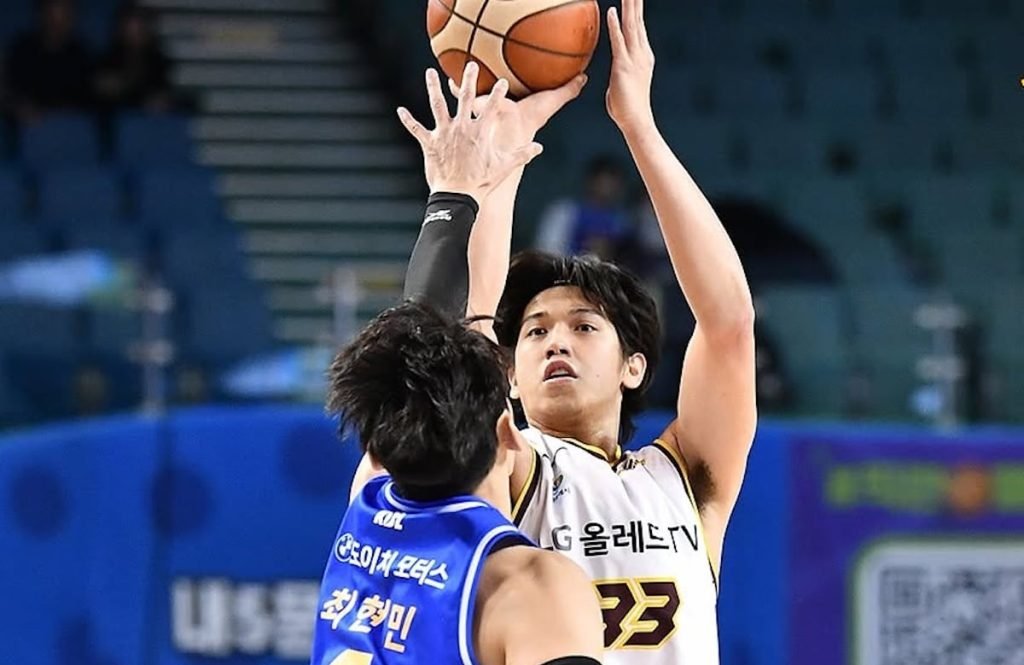 carl tamayo lg sakers KBL Korean basketball league