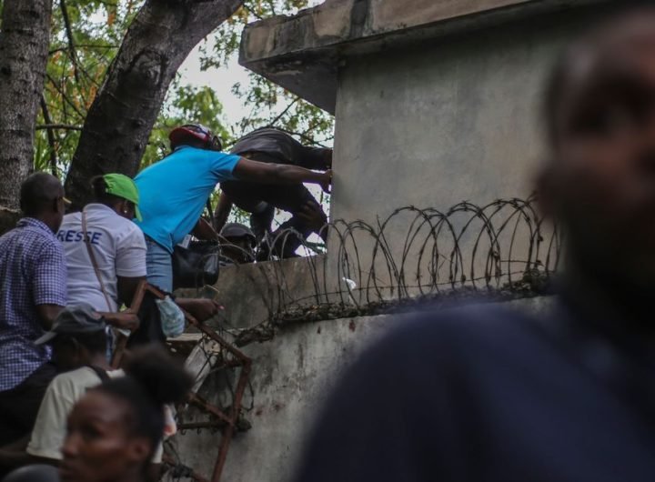 Central American troops arrive in Haiti to reinforce mission to restore order