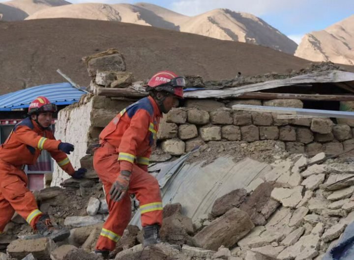 In Tibet, Earthquake Survivors Face Freezing Weather Conditions