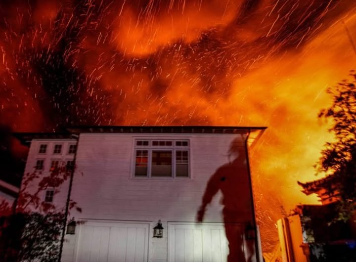 'It looks like an atomic bomb dropped in these areas,' says Los Angeles County Sheriff Robert Luna